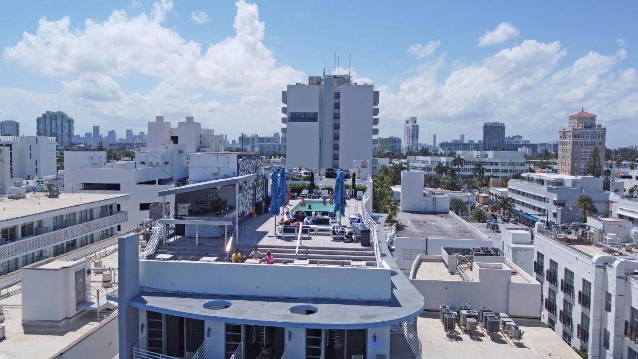 Deluxe Apartments At The Congress Miami Beach Exterior photo